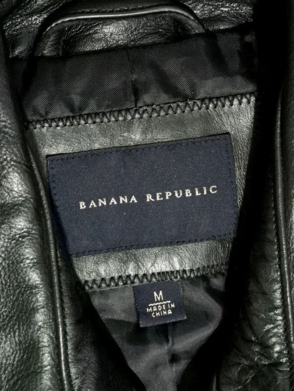 Banana Republic Men's Double-Breasted Leather Pea Coat in Black Size M.
